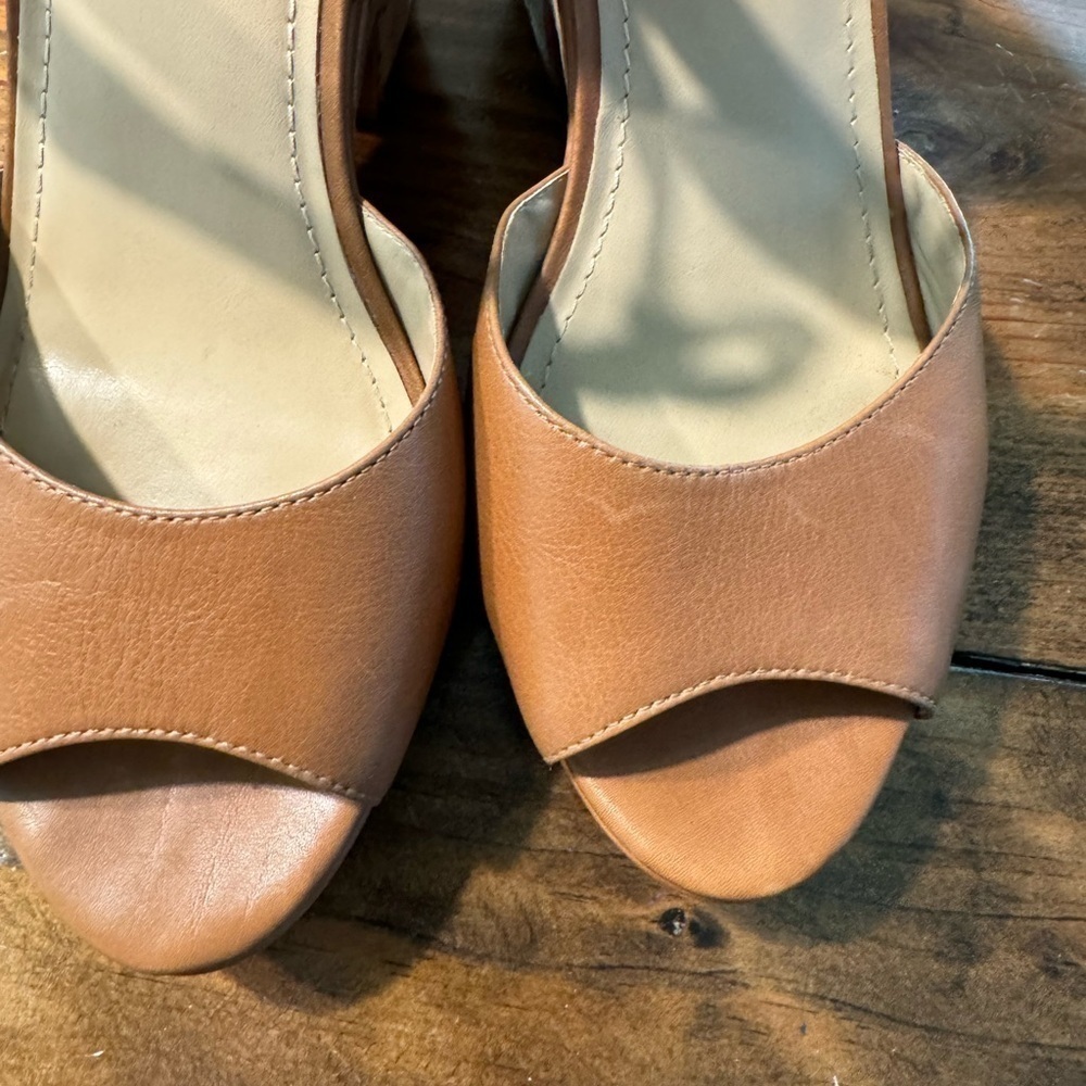 Johnston & Murphy Ashlyn Sandal tan leather w/cork sole Size9 made in Brazil - Picture 9 of 12